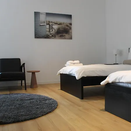 شقة Grosse Im Zentrum Mit 6 Betten *