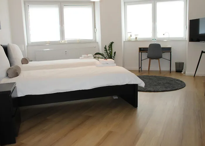 Grosse Im Zentrum Mit 6 Betten * 帕德博恩